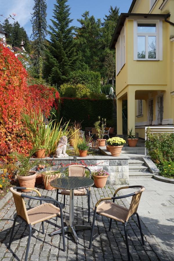 Villa Sonnenstrahl Mariánské Lázně Eksteriør bilde
